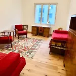 Vintage Design Apartment